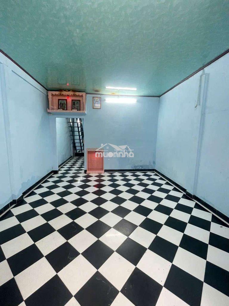 Nhà 3 phòng 4,5 x 15m gần đầm sen - 3
