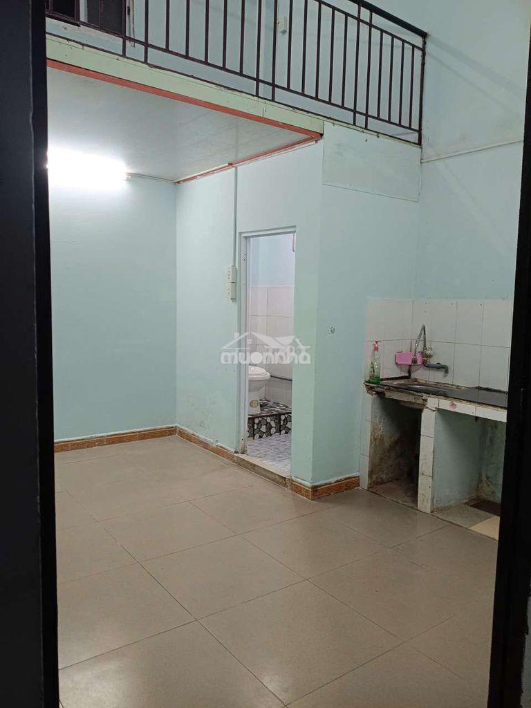 Phòng mới sửa chữa mới sạch - 3