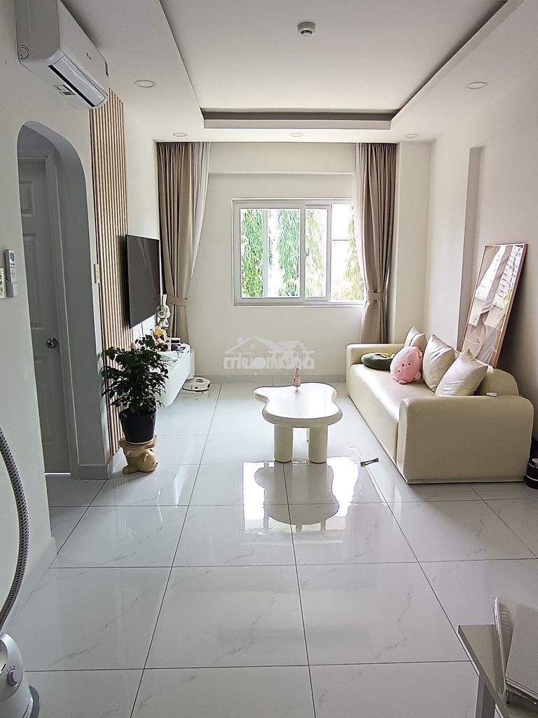 Căn ehome 3, 2pn, nhà décor tuyệt đẹp, sổ sẵn, giá 2 tỷ575, view akari