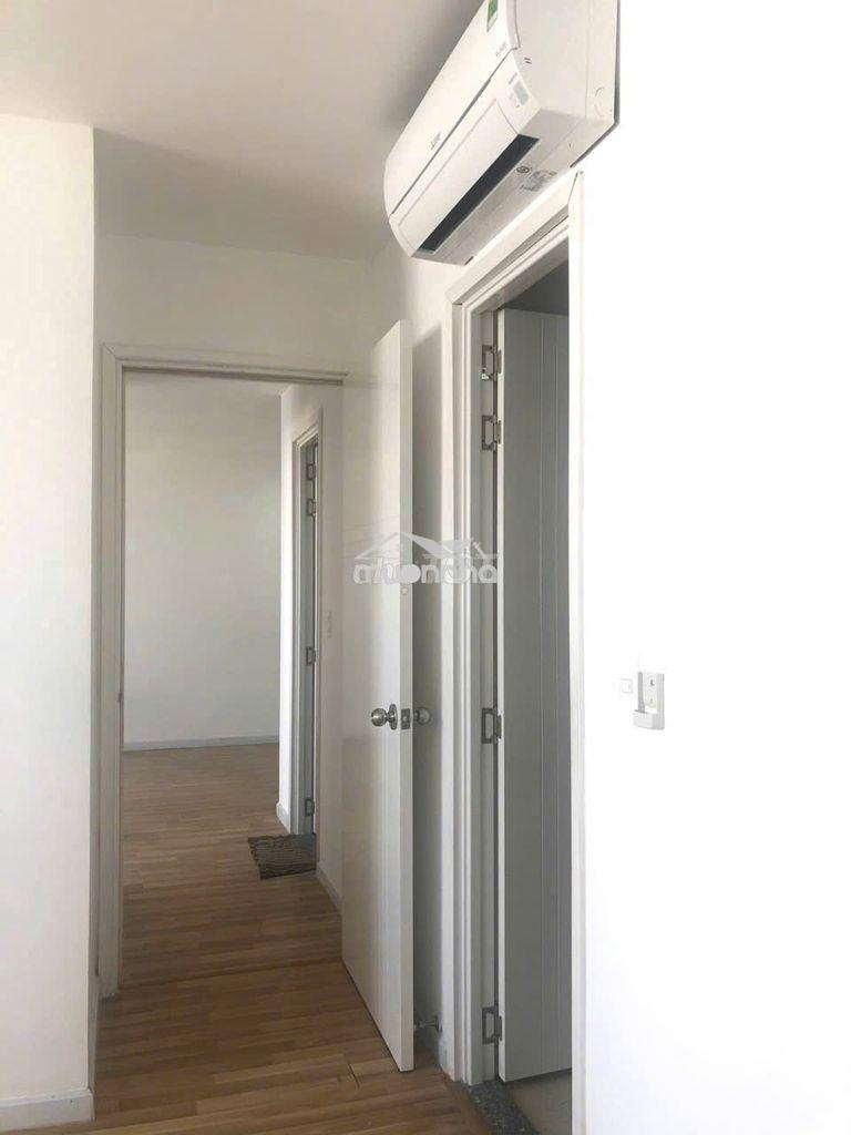 Chính chủ cho thuê city gate nhà có 3 máy lạnh, lầu 12, nhà sẵn 8.3tr - 2