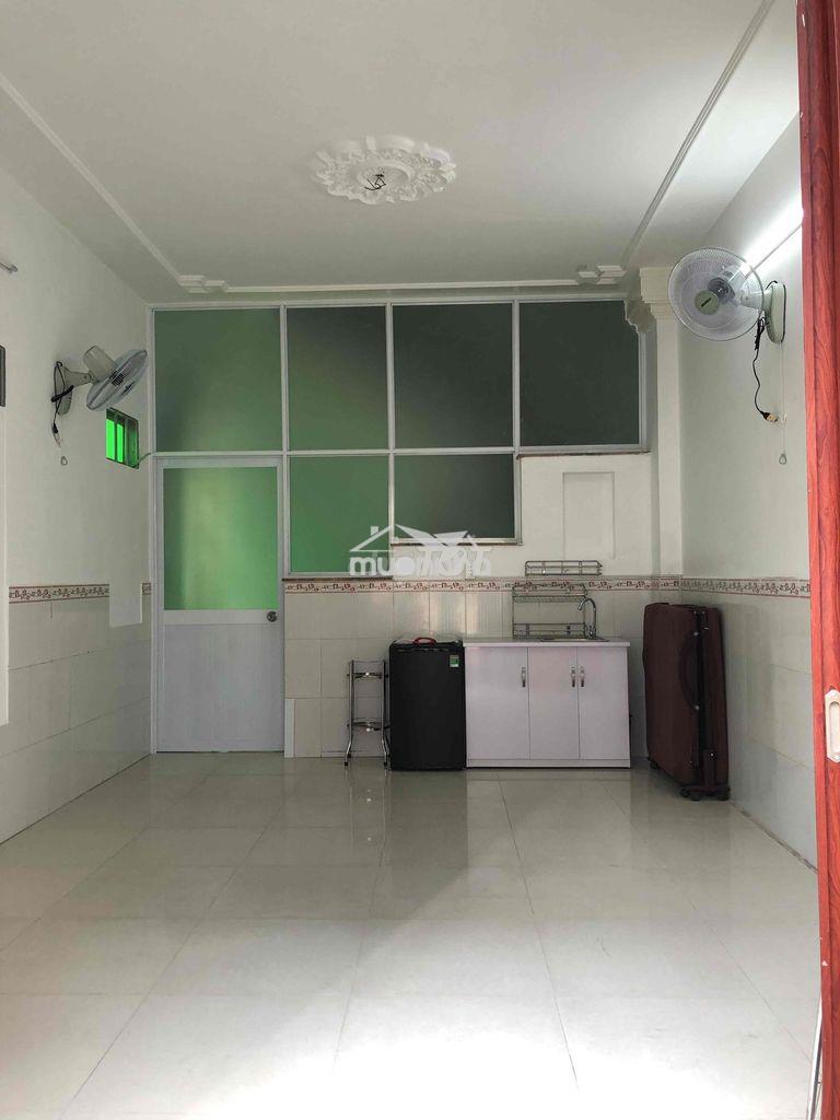 Mặt bằng lối đi riêng, ở lại được tại 143/76 gò dầu - 2