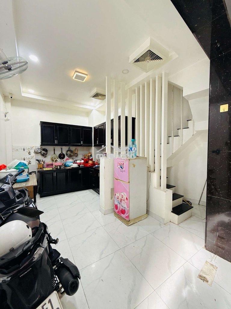 Nhà 5 tầng huỳnh văn bánh - phú nhuận 18m2 3pn - cho thuê 12tr 3,49 tỷ