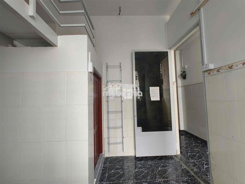 _Phòng giá rẻ vừa set up xong ngay trường chinh_