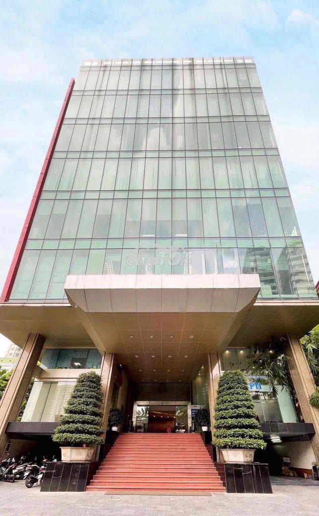 🏢 Cho thuê tòa nhà mặt tiền lê thánh tôn dt 10 x 27m sd 1.550m  quận 1