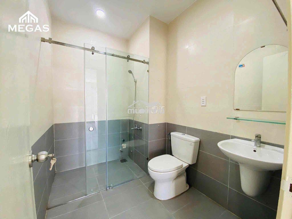 Studio rộng 35m2 bancol cửa sổ ngay chân cầu vượt 3 tháng 2 -quận 10 - 4