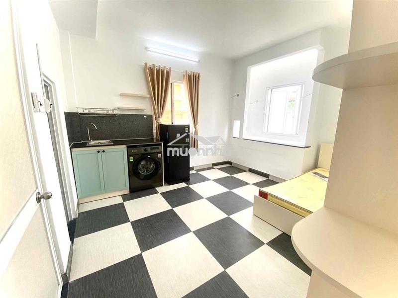 Studio bancol cửa sổ 20m2 ngay lê thị riêng tân bình