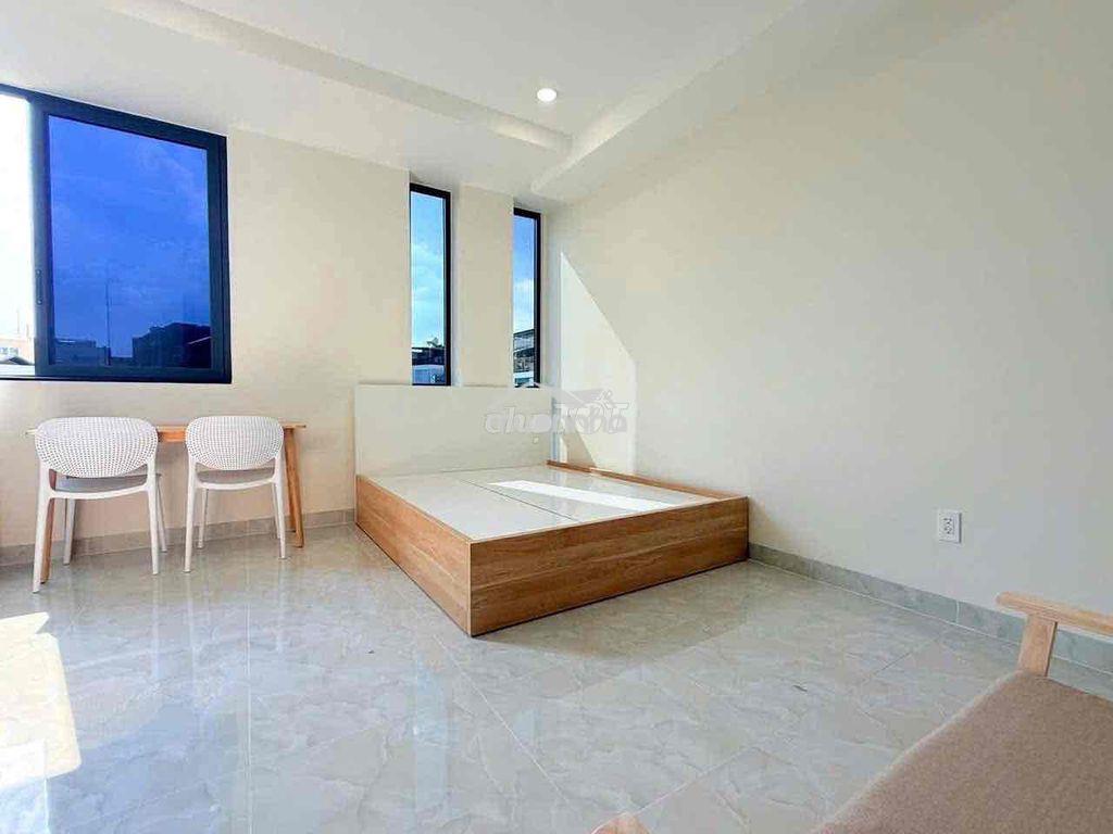 Cho thuê căn hộ cửa sổ phường hoà hưng quận 10 gần vòng xoay dân chủ - 4