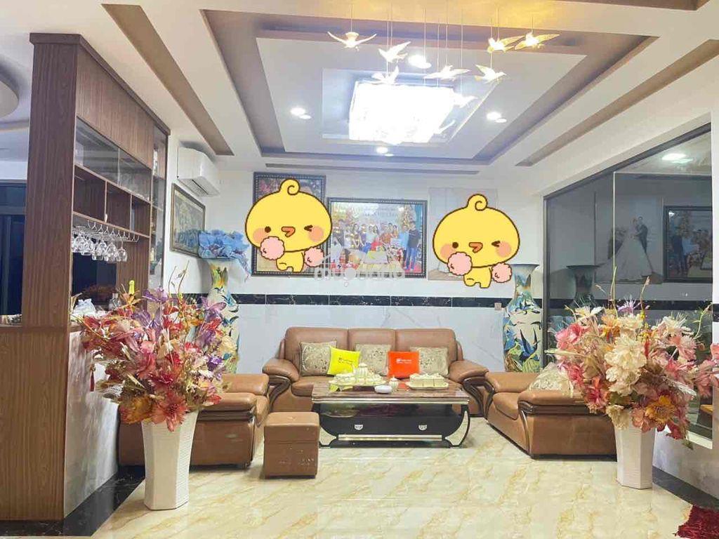 Bán biệt thự 2 mặt tiền đường 10m5, hướng đông nam mới đẹp - 3