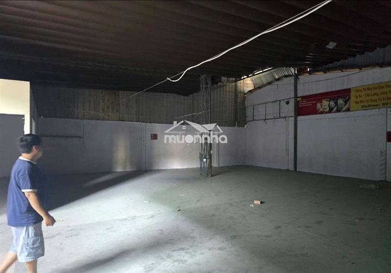 Cho thuê kho,xưởng 320m² giá 16tr/t, ngay ngã tư gò mây