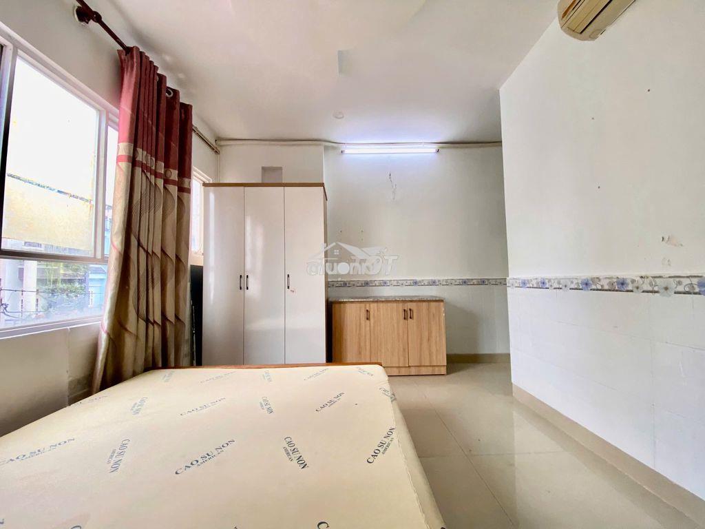 Studio ngay trường iuh cơ sở mới có thang máy cửa sổ trời máy lạnh - 2