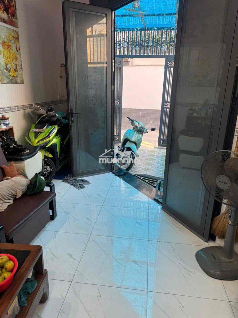📍5tỷ5 tl - bình đông p15 q8 mặt tiền hẻm - xe tải tới nhà - 3
