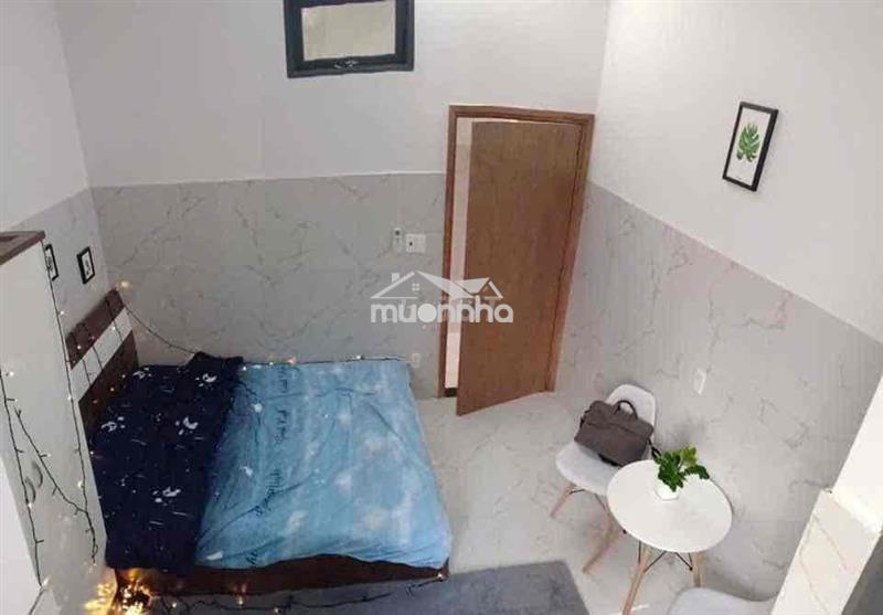 Free tiền nhà tháng 7 cho bạn nào dọn vào liền, đh luật