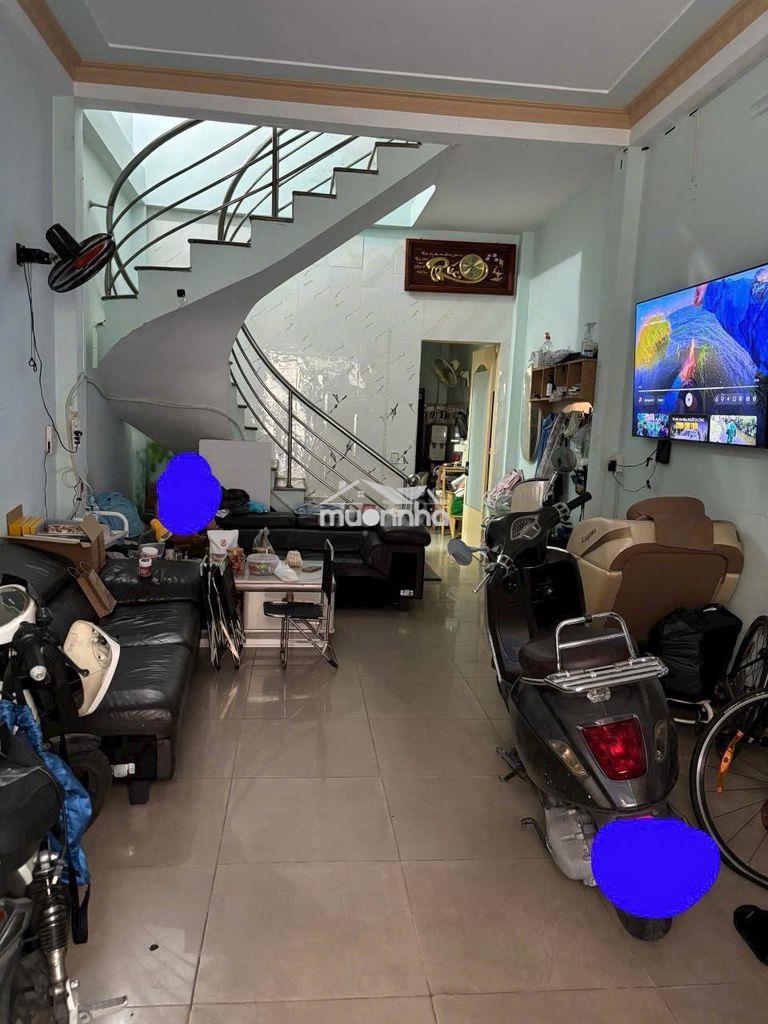 Cho thuê nhà hẻm 7 m thông cách mt gò dầu 30 m : 4 x 13 đúc 3 tấm - 3