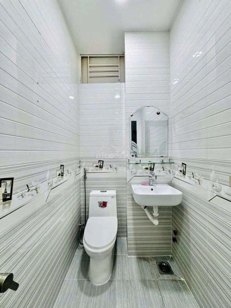 Căn hộ duplex , thang máy , nội thất mới - 4