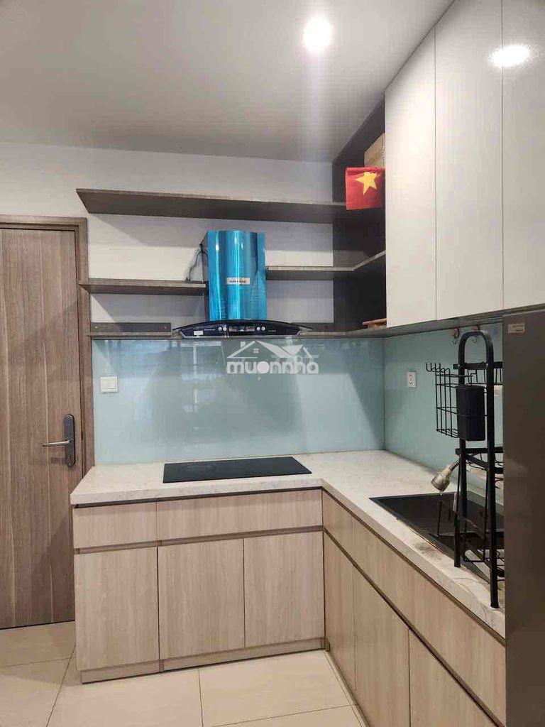 Raibow toà s1.07 1pn+ giá thuê 6tr5/ tháng ( full nội thất gỗ ) 09327