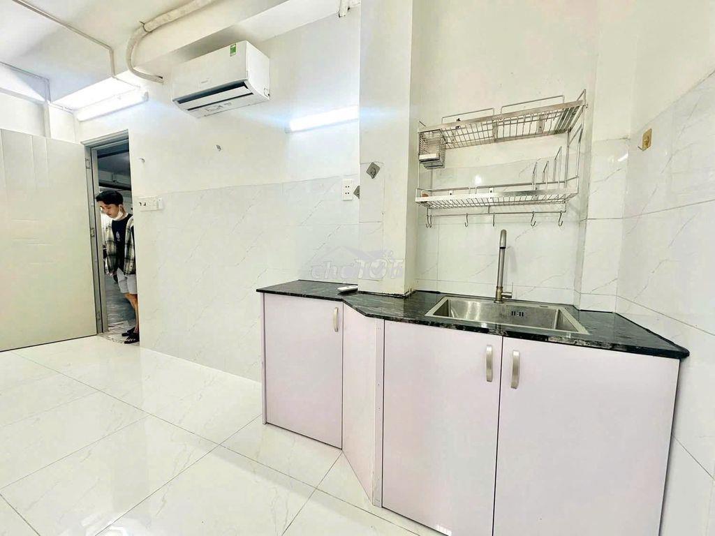 Trống sẵn 2 phòng studio máy lạnh liên khu 4-5 giá cực rẻ - 3