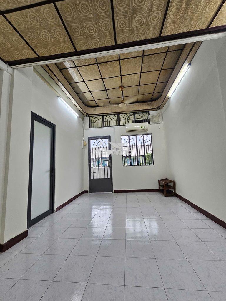 Căn hộ cc chợ quán, đường trần bình trọng, q5, giáp đại lộ võ văn kiệt