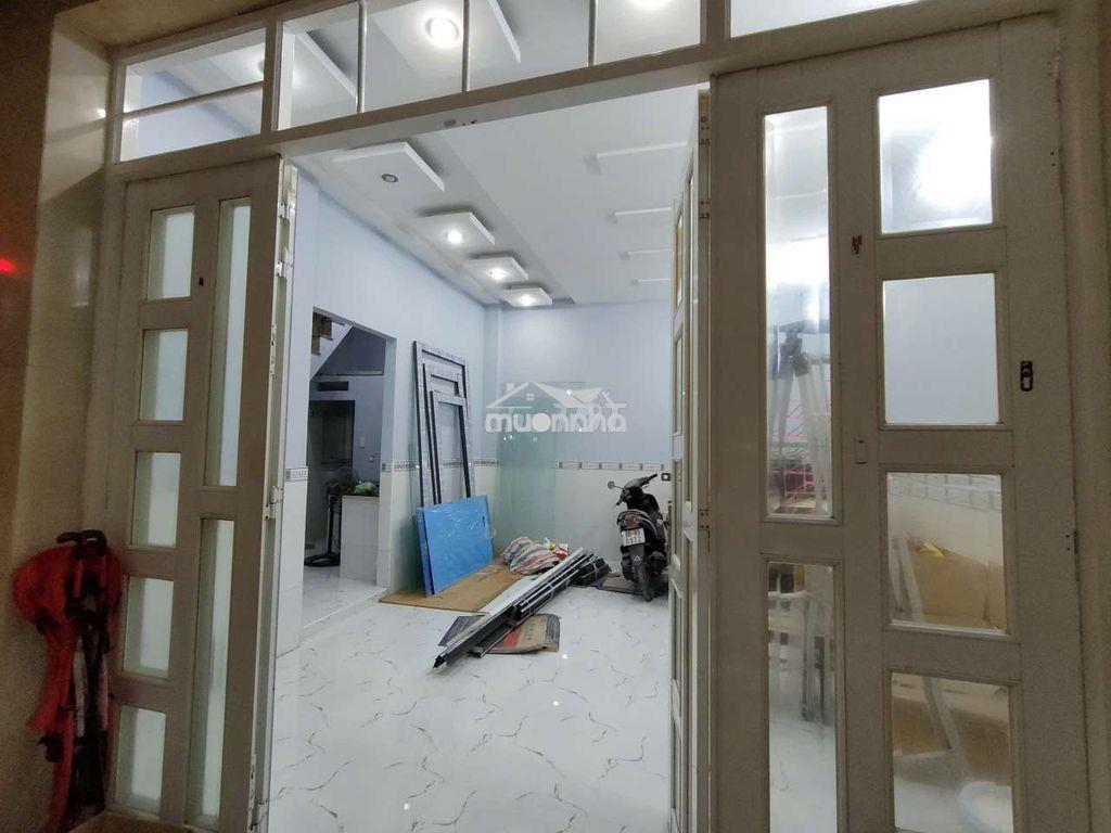 Nhà q5-trần phú-4 tâg-30,2m2- 4pn- giá chỉ nhỉnh 4ty tl - 4