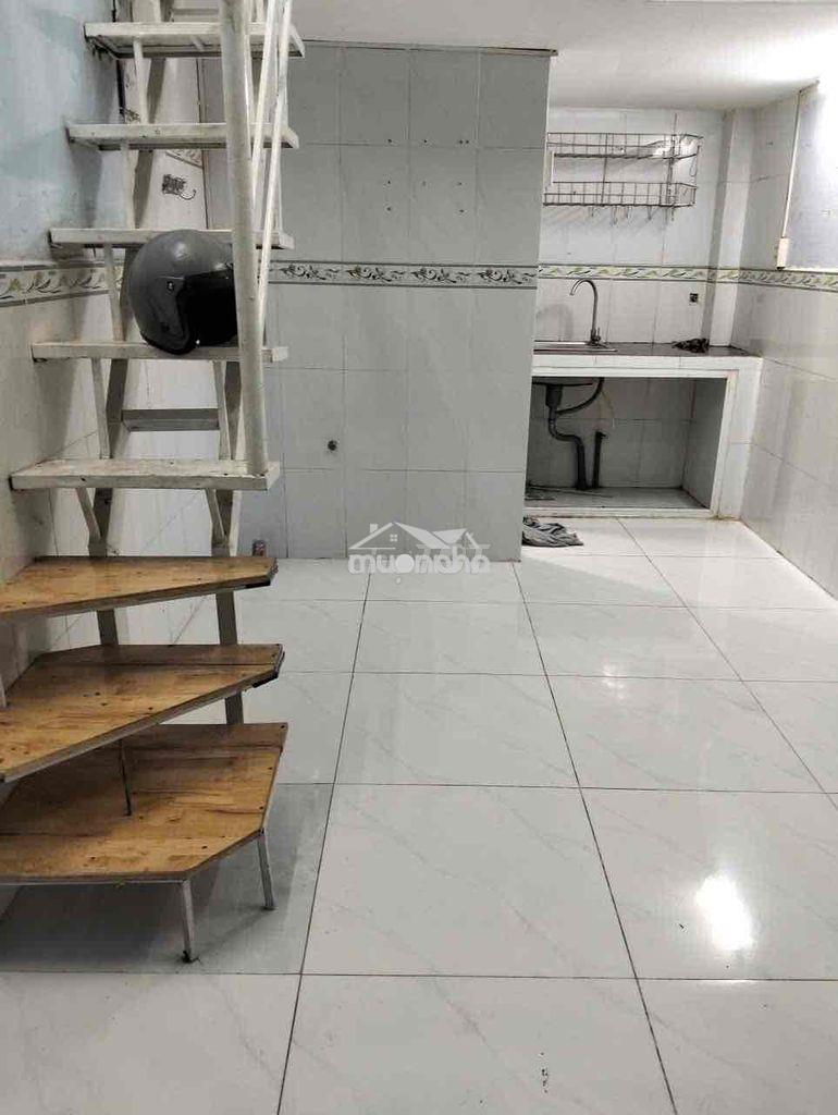 Trệt lửng lầu 3,2*6; 2pn đg xe tải đi gò vấp gần - 2