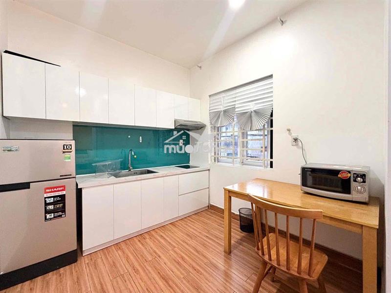 Thang máy - hầm xe - 1pn - tách bếp - full nội thất cao cấp - tân định