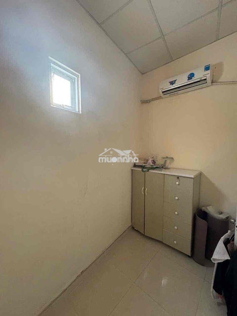 Nhà giá rẻ - dành cho công nhân có thu nhập thấp..!.. 3,7x6m 1 lầu - 3