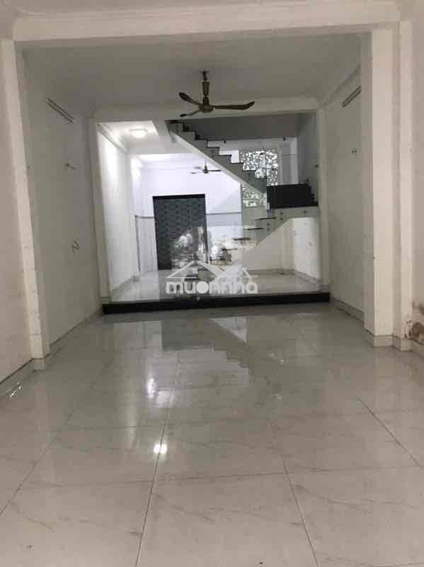 Nhà cho thuê 4,5 x18m kc 3tấm đường 49 tân tạo cạnh eon tên lửa 21trie