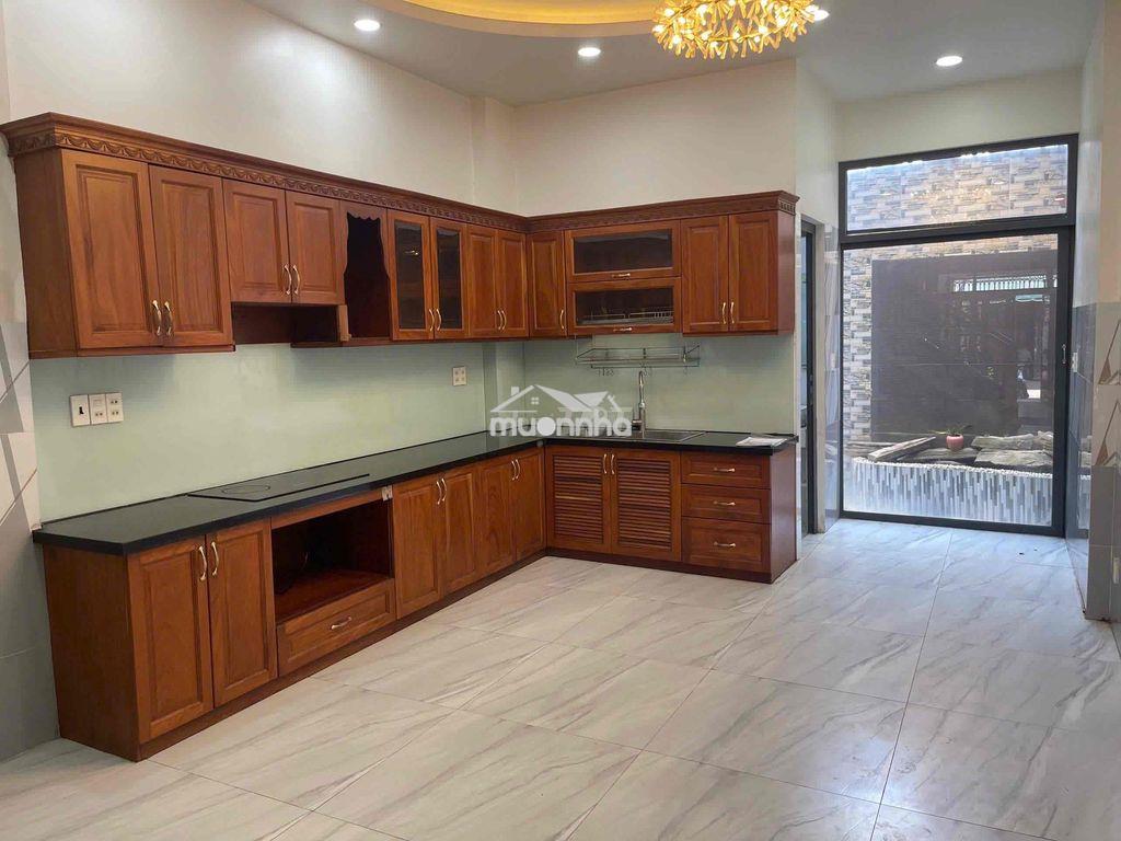 Cho thuê nhà gần 4 xã. 4 tầng, 5pn 5wc, 15 triệu - 4