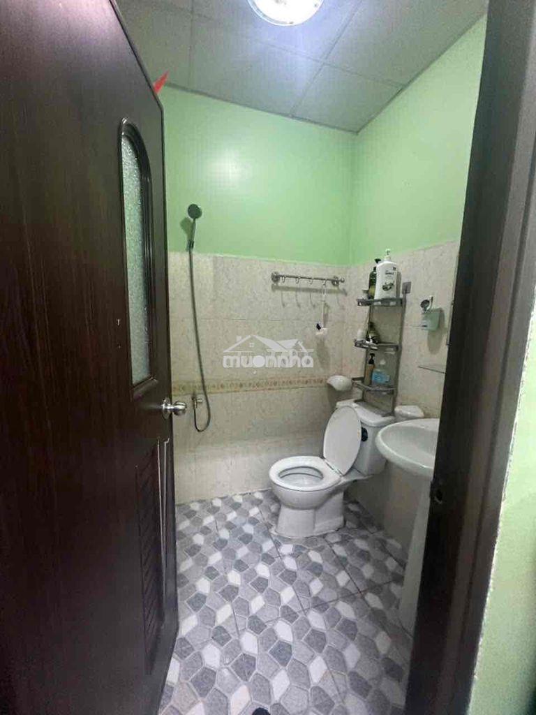 Cho thuê căn hộ tên lửa 80m2 , 2pn , 2 wc ,2 ban công . - 3
