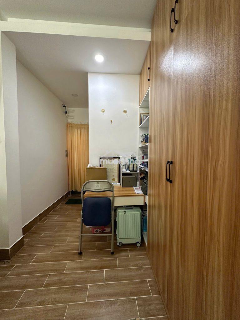 Cho thuê nhà, hẻm 2 xe máy, đường 3/2, p.10, quận 10. full nội thất