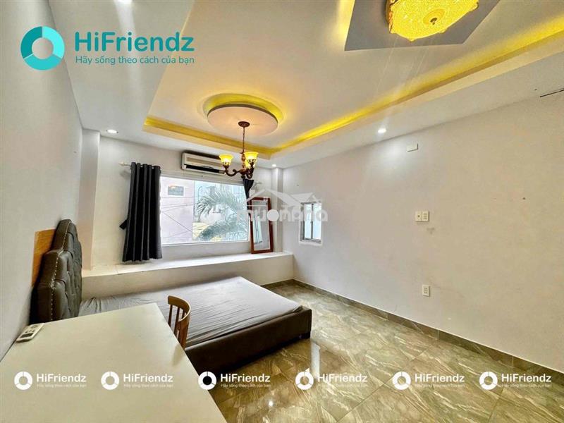 Mặt tiền thái phiên q11 - phòng bancol thoáng - đầy đủ tiện ích