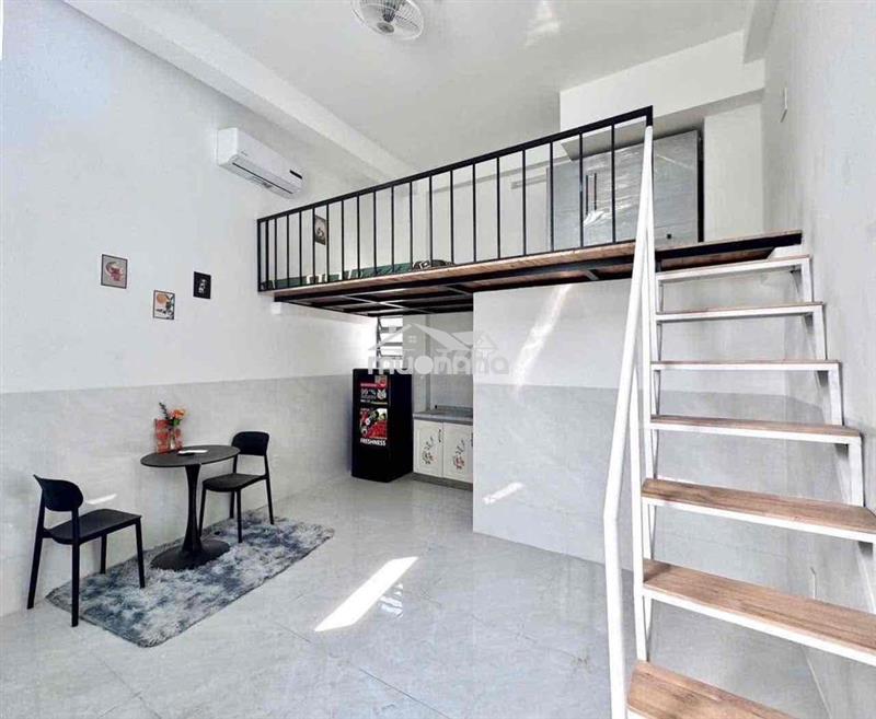 Duplex cửa sổ đón nắng giá rẻ ngay đại học văn lang