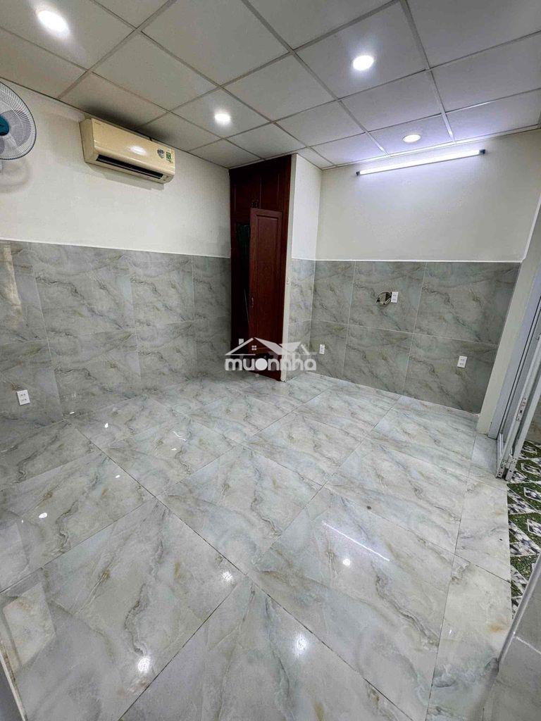 Nhà hẻm xe hơi- sân vườn rộng❤️❤️ - 3