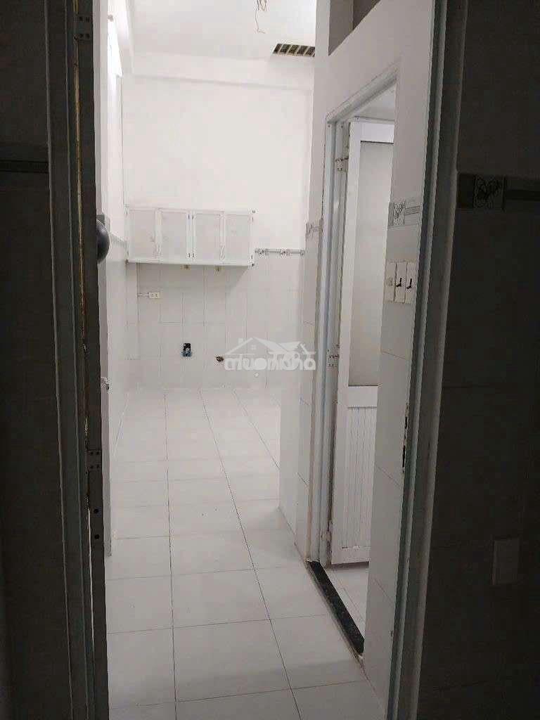 Nguyên căn cho thuê 5pn 5w nguyễn tiểu la quận 10. - 3