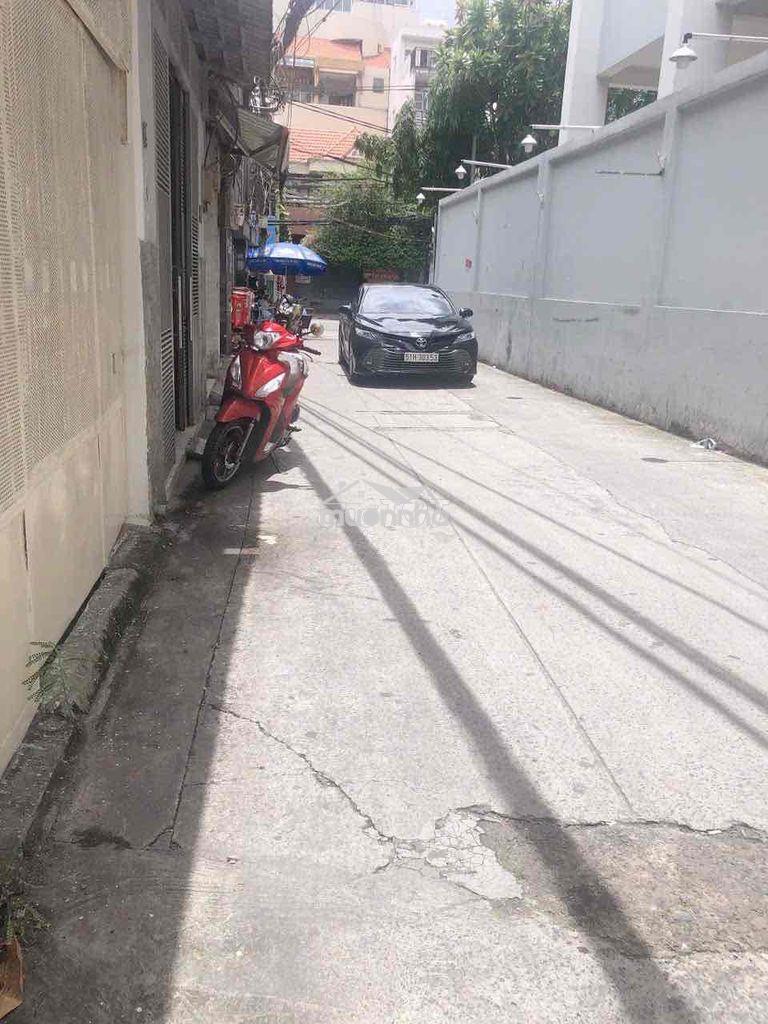 Bán nhà hẻm xe hơi btct gần trường đại học luật và nguyễn tất thành - 2