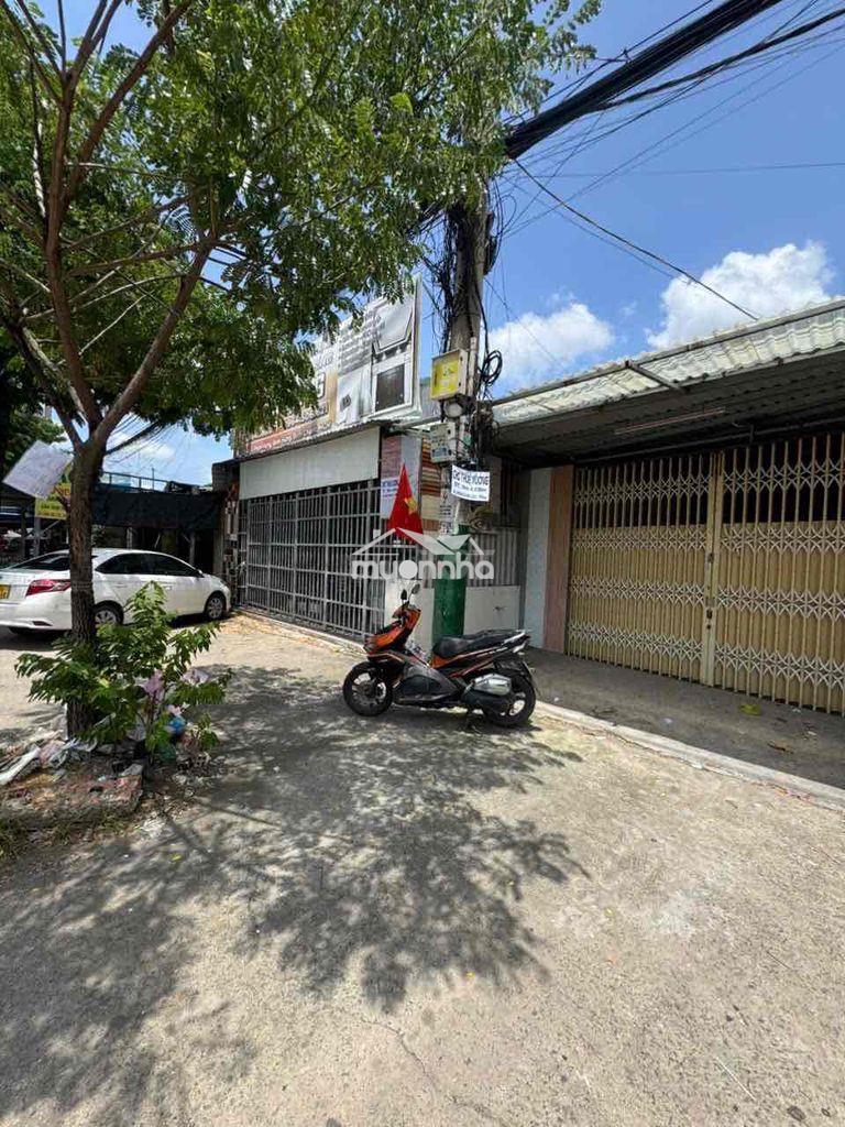 Cho thuê nhà xưởng dt 9x28 mặt tiền đ phạm hùng