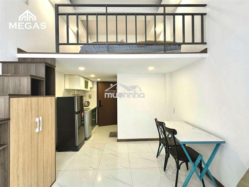 Ngay ngã tư thủ đức - vincom lê văn việt, man thiện phòng gác giá rẻq9