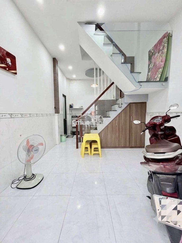 Bán nhà 2 tầng ở p16 - 27m² - nhỉnh 3 tỷ 