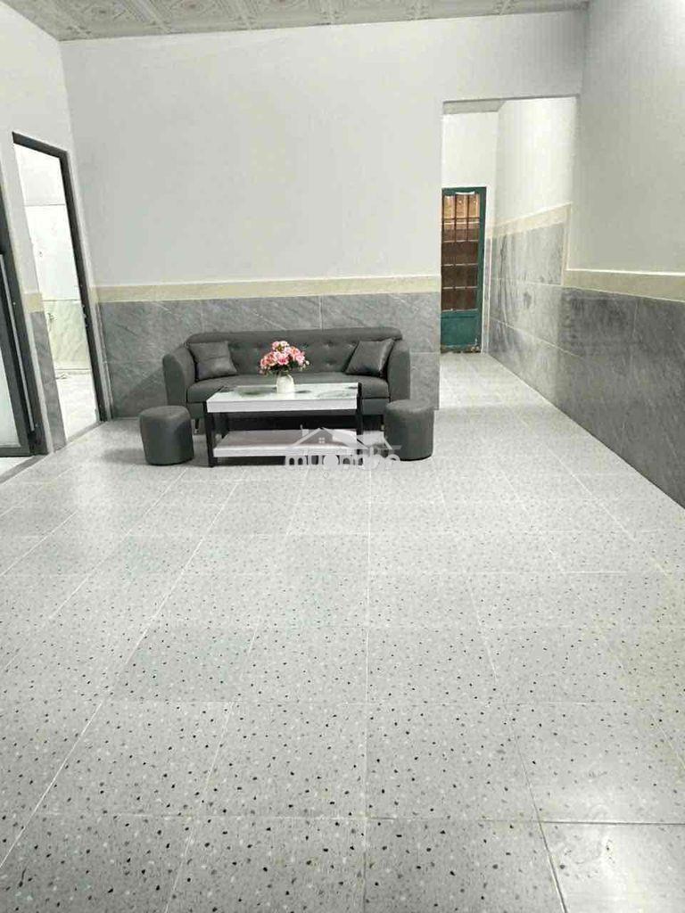 Cần bán nhà cấp 4 8x8