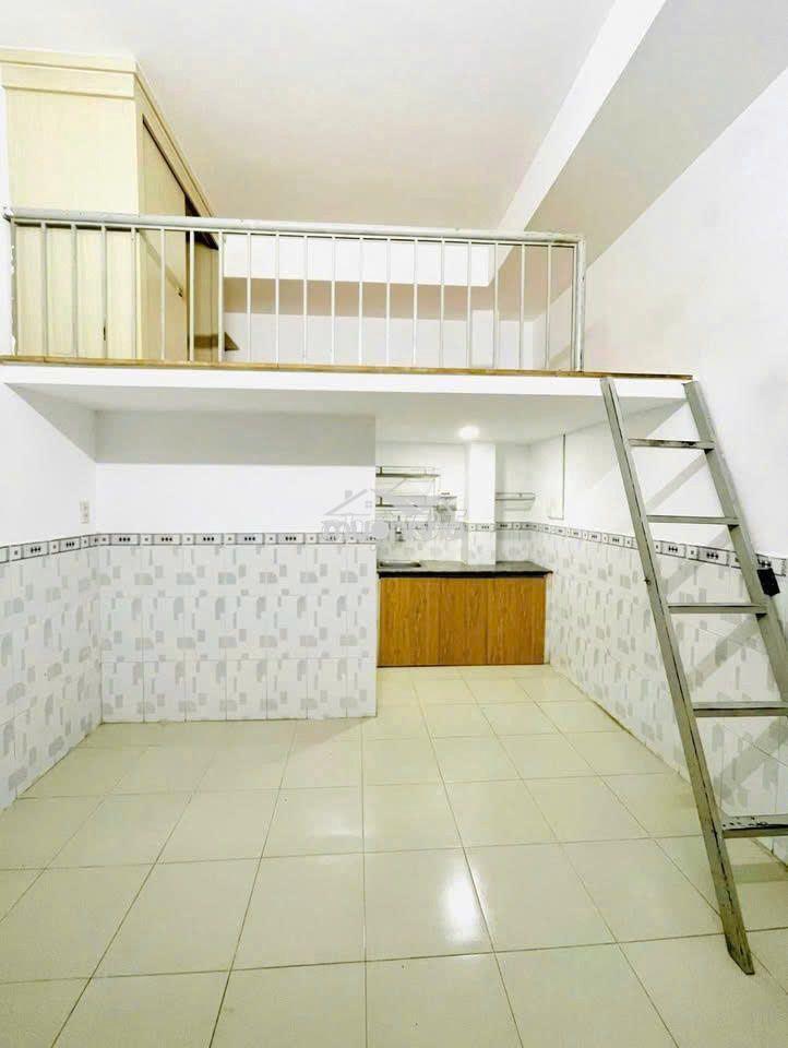 Phòng trọ duplex - ngay đh công thương - giá 2tr8/tháng