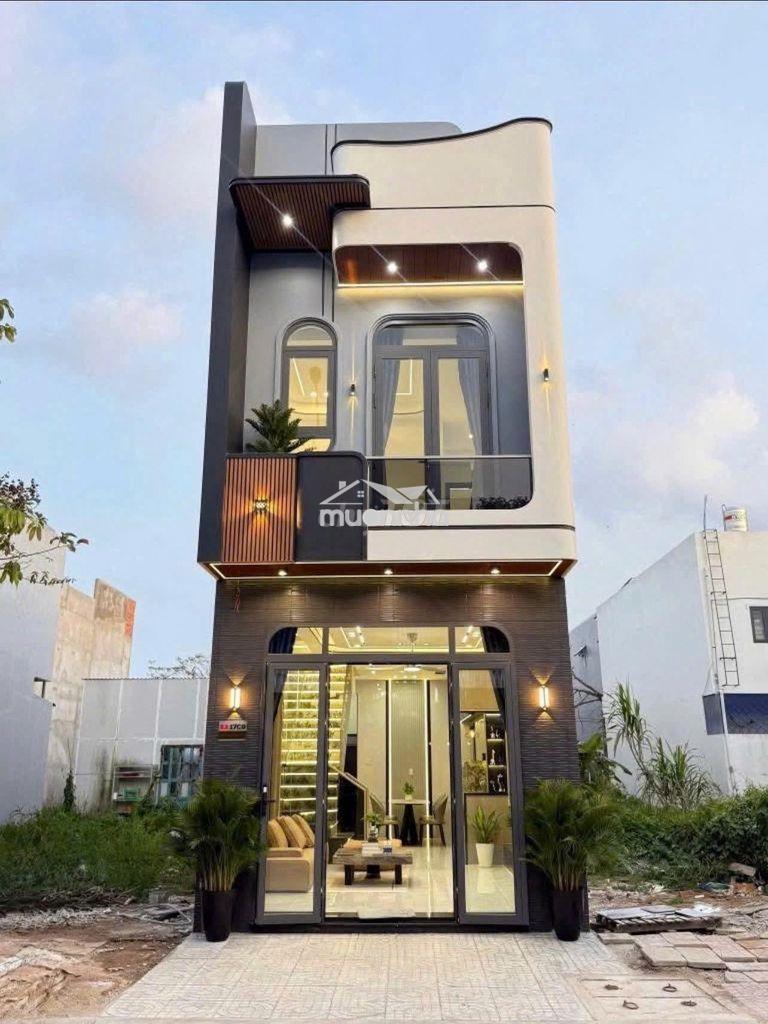 Bán nhà thủ dầu một 120m2, đường xe hơi, ngay bệnh viện hoàn mỹ - 2