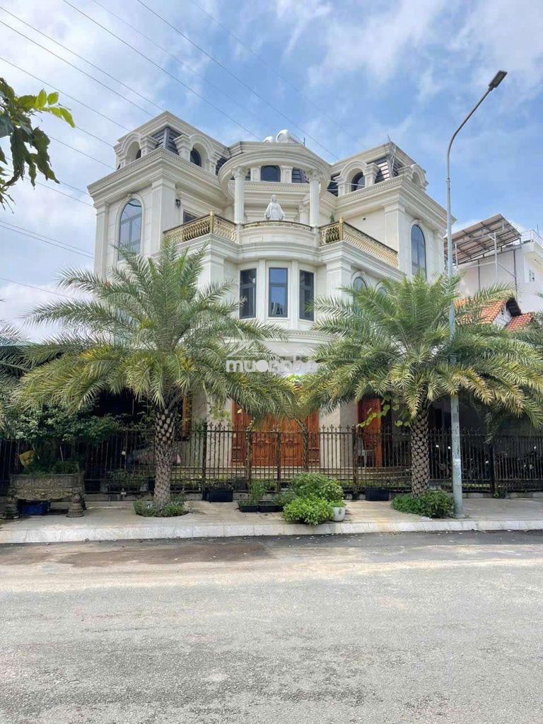 Biệt thự 251m2 4 tầng có thang máy view sông kdc phú nhuận