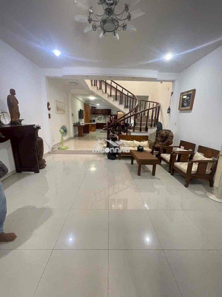 Cho thuê nhà full nội thất sát lote q7 - trệt lầu