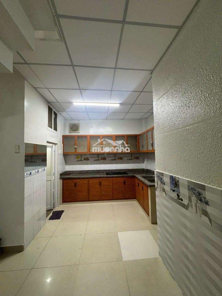Bán nhà đường âu cơ 34m đất nhà 2 tầng giá rẻ - 2