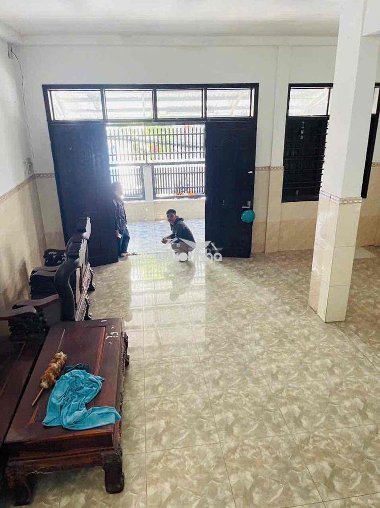 Cho thuê nhà nguyên căn phạm thế hiển -giáp bùi minh trực - 2