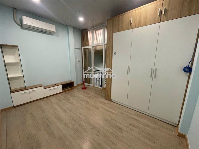 Cho thuê nhà hẻm xe hơi luỹ bán bích 4 x 12,5 đúc 1 lầu siêu đẹp  2 pn