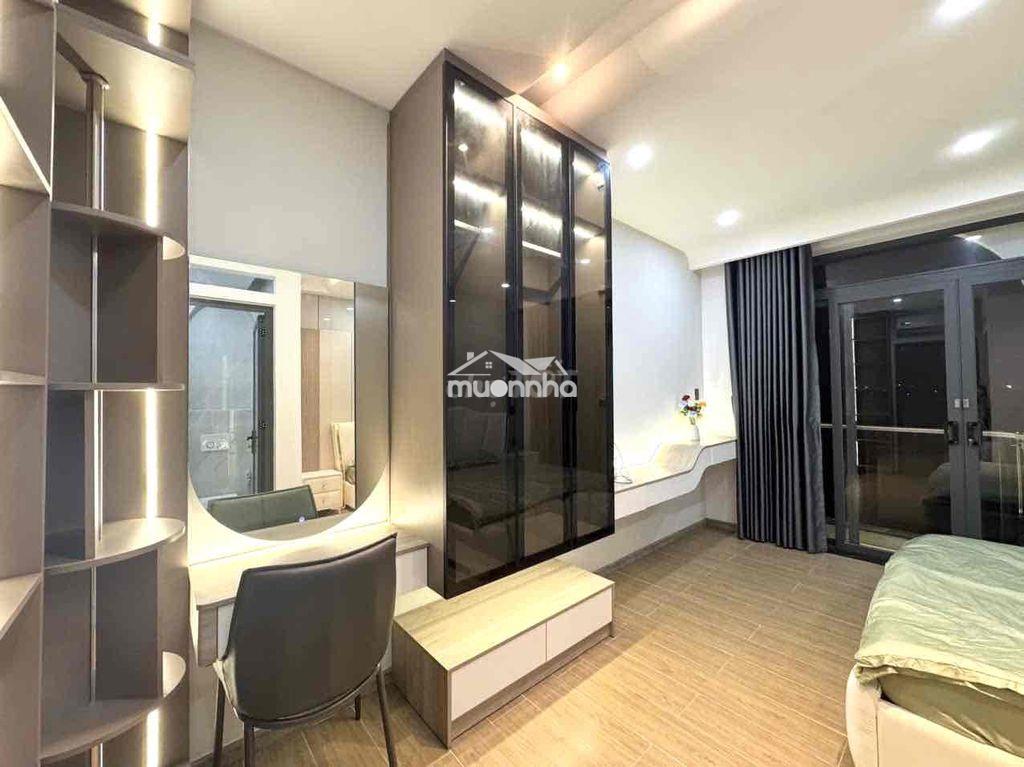Phòng ban công có nội thất đẹp - 3