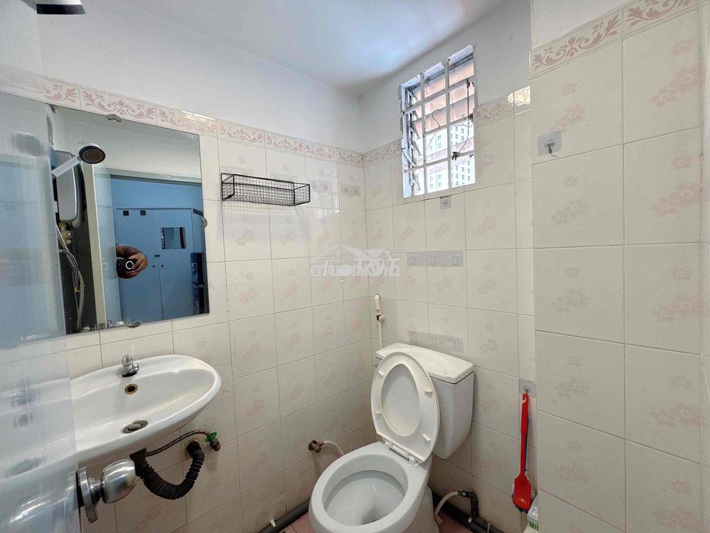 🏠 Thuê phòng chỉ 2 triệu – gần hutech, uef, ngoại thương, quận 1 - 3