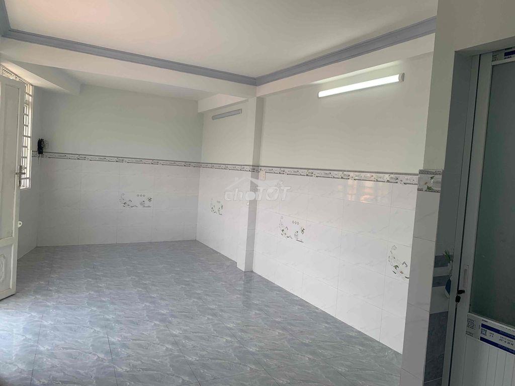 Chính chủ cho thuê phòng mới xây trệt căn gốc 2 mặt tiền đường - 3