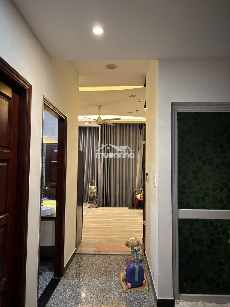 Chính chủ cần bán căn hộ dragon hill 1 block b tiếp khách mua, miễn mg