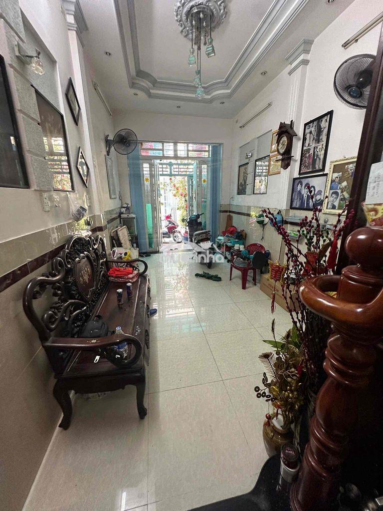 Cho thuê nhà nguyên căn phú nhuận